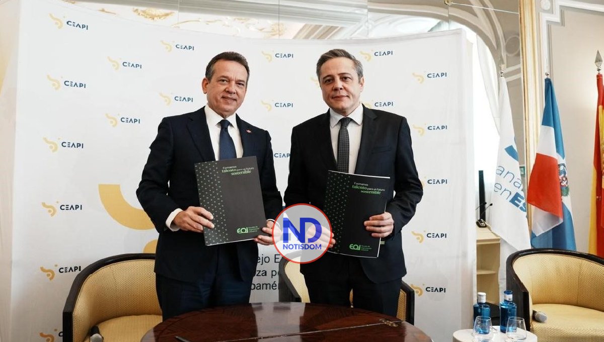 Cinco mil dominicanos recibirán capacitación en semiconductores