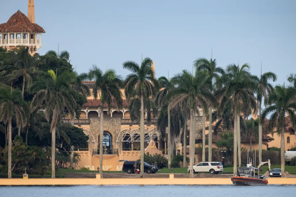 Vista de Mar a Lago Trump atrae atención mundial y traslada centro poder Mar-a-Lago