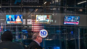 Wall Street celebra victoria Donald Trump con triple récord