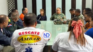 Cierran playas en Puerto Plata por fuerte oleaje