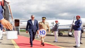 El Presidente Abinader regresó este martes tras su viaje a Qatar