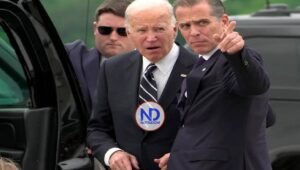 Biden recibe duras críticas tras indultar a su hijo Hunter Biden