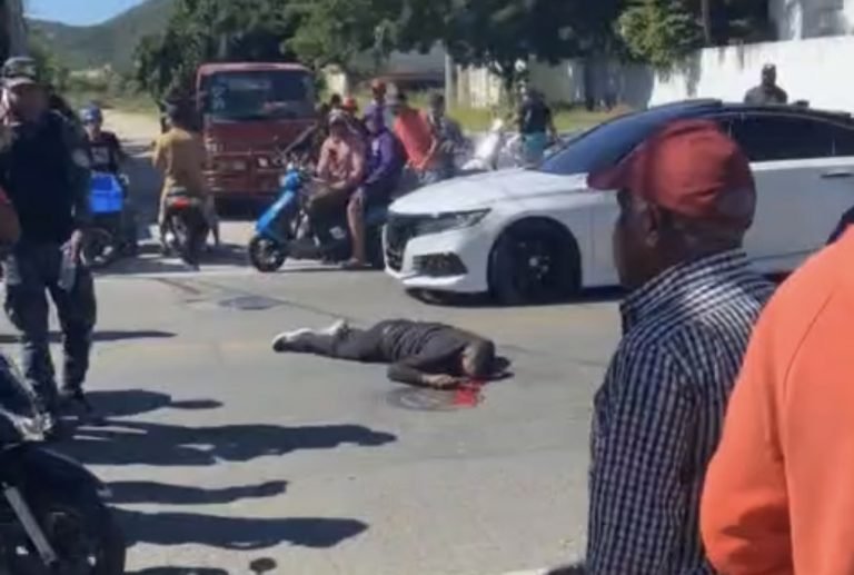 Eddy Calcano Castillo Divulgan fotos de supuestos matadores de policía en Baní