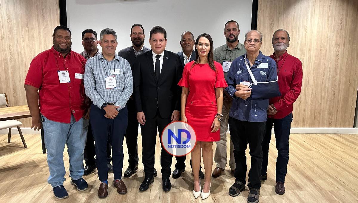 Adriano Abreu Sued es reelecto en la presidencia de la FDA por tercera ocasión