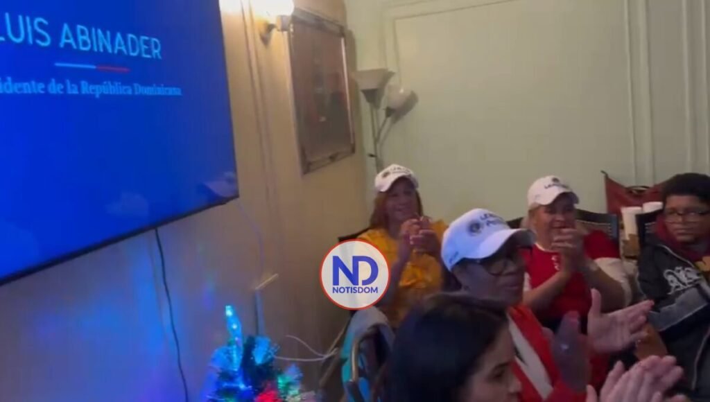 NOTISDOM FOTOS PF 66 Corriente perremeísta Lealtad Política lanza programa 'Familias que deciden'