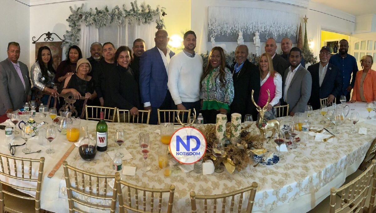 Senador Gustavo Lara realiza positivo encuentro con sancristobalenses en Nueva Jersey