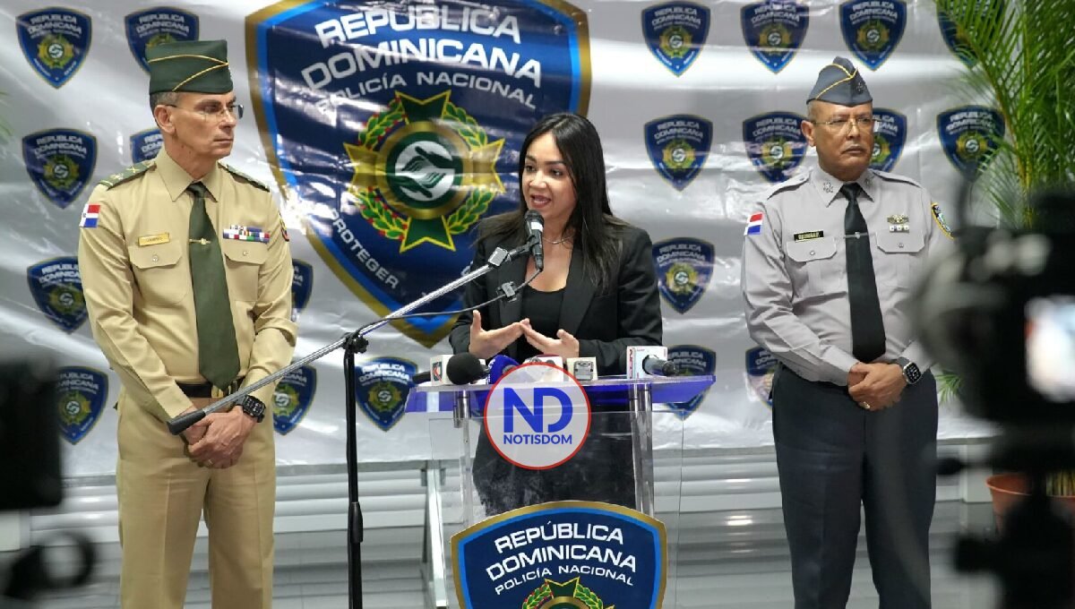 Faride Raful advierte que no tolerará que la delincuencia amenace a ningún policía 2 Faride Raful advierte que no tolerará que la delincuencia amenace a ningún policía
