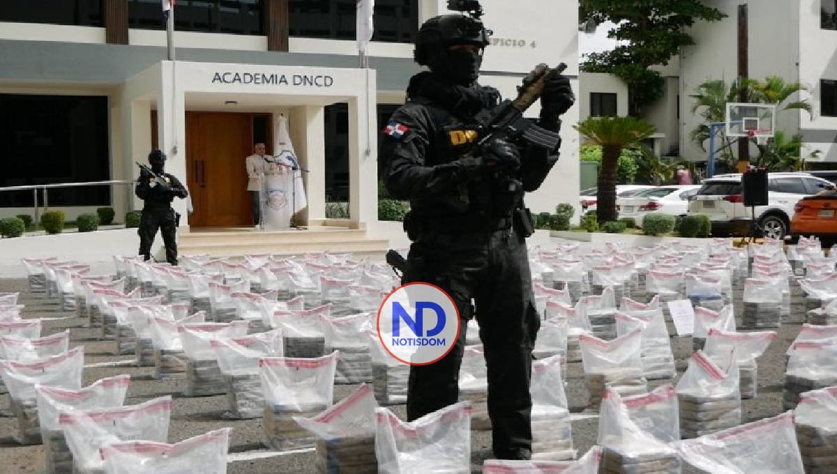 Incautan 9.5 toneladas cocaína en Caucedo; diez empleados presos