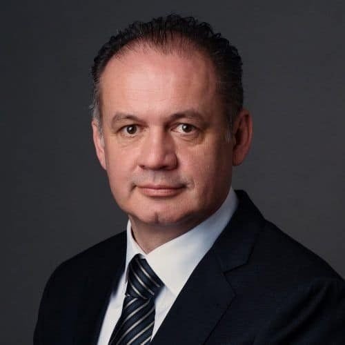 Andrej Kiska Luis Abinader se suma a un prestigioso listado de presidentes que han donado su salario