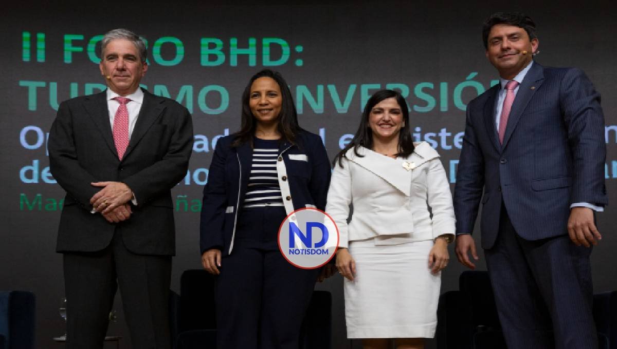 Riveiro impulsa la inversión y el turismo sostenible en Fitur 2025