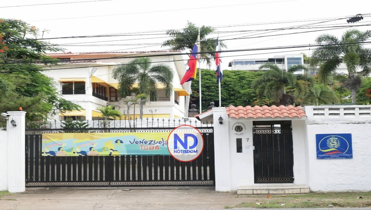 Juramentarían Urrutia Embajada Venezuela en SD, según rumores