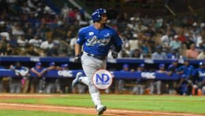 Grand slam de Francisco Mejía y Licey empata la serie final 2-2 con Escogido