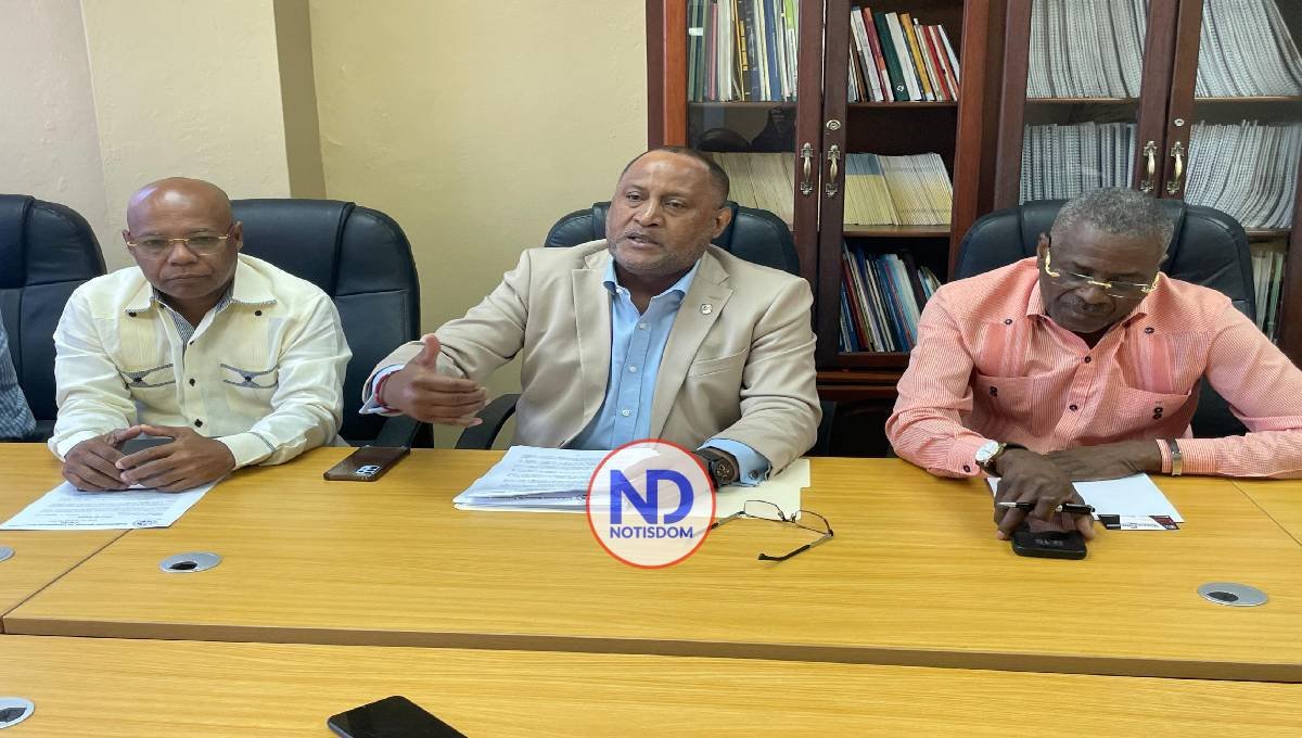 CNTD solicita igualar salarios en zonas francas y turismo con empresas no sectorizadas