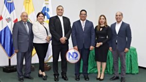 Firman convenios para fortalecer formación de gestores de contratos públicos