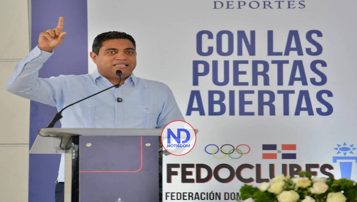 Kelvin Cruz anuncia inversión de 2 mil millones en deportes para 2025