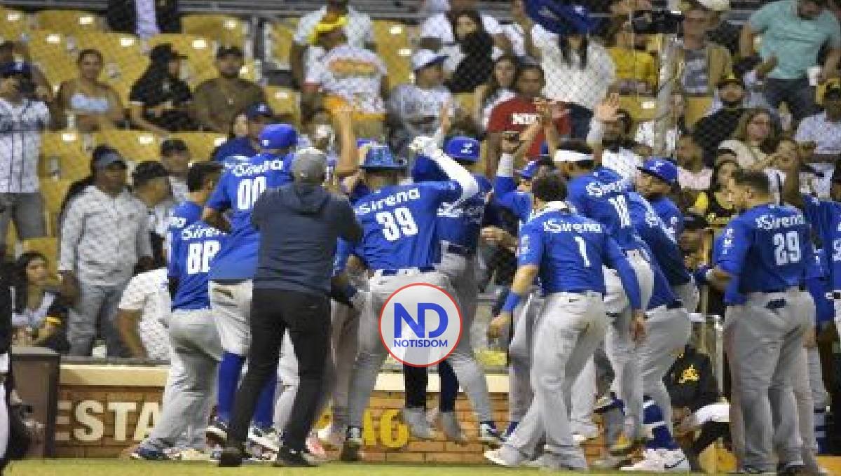 Licey blanquea a las Águilas; Escogido dispone de Estrellas
