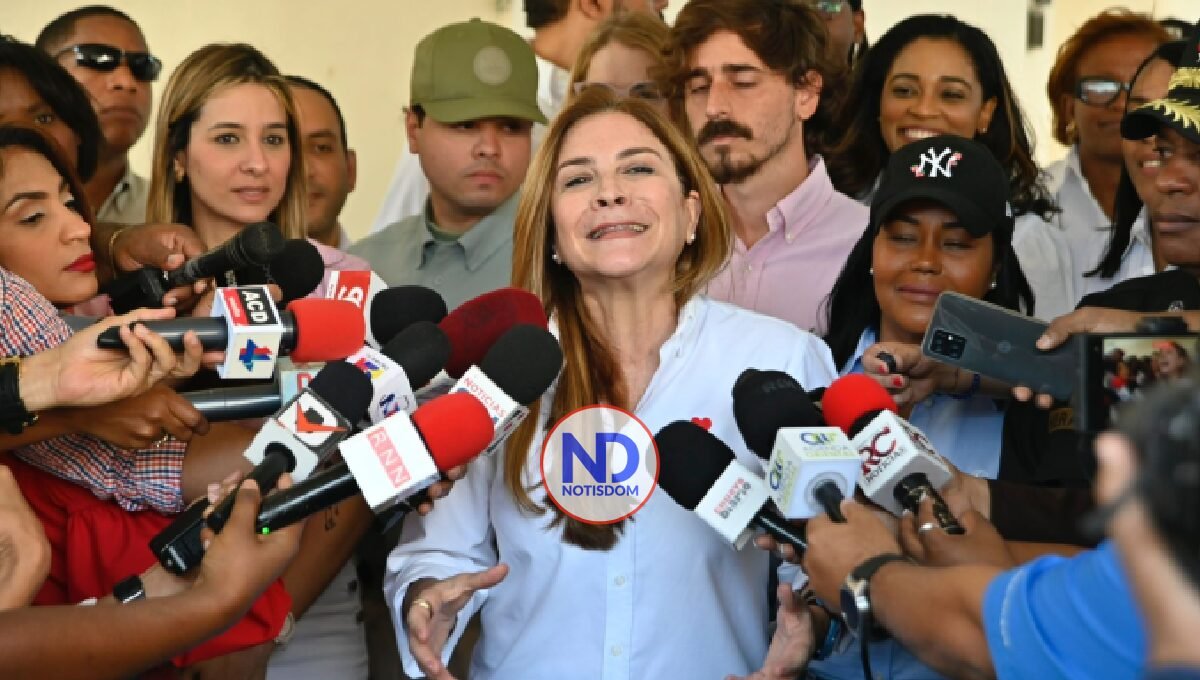 Carolina Mejía afirma ver alegría en niños es la mayor justificación de «Plásticos por Juguetes»
