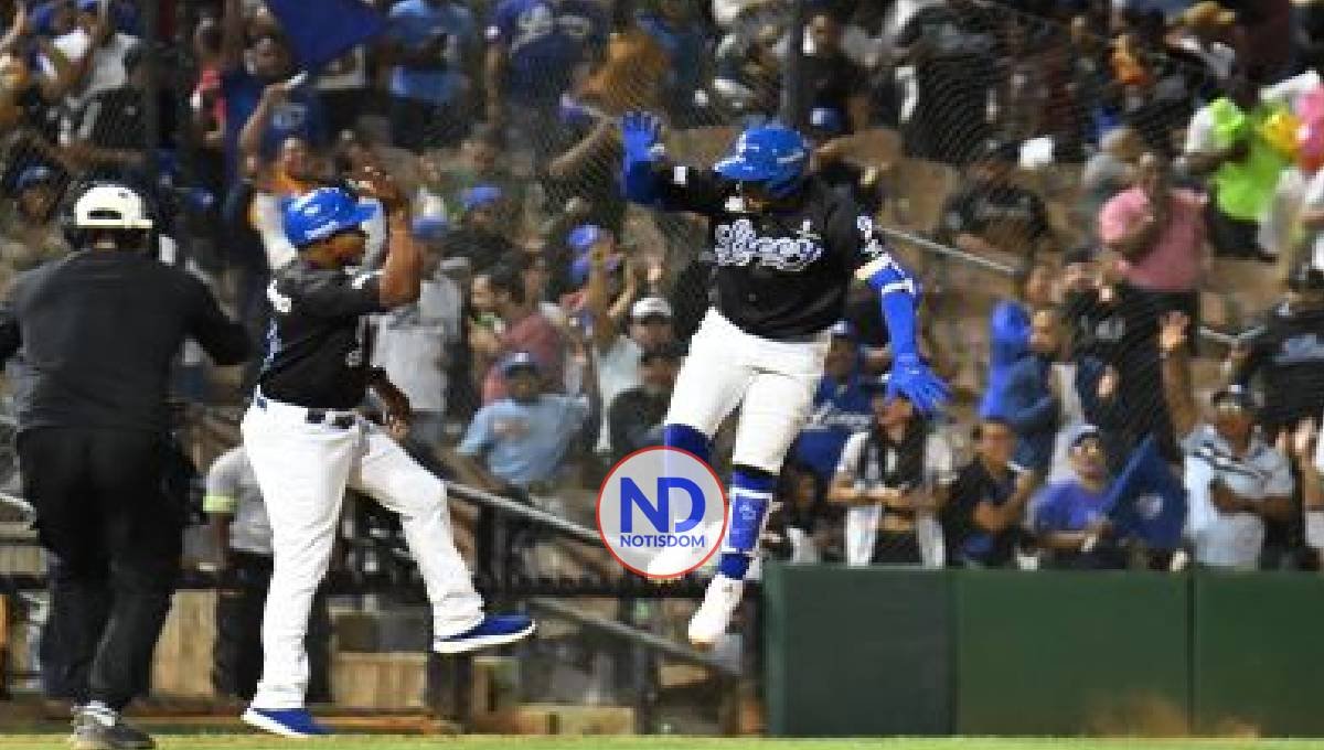 Licey se afianza en primer lugar round robin; Leones triunfan 2 Licey se afianza en primer lugar round robin; Leones triunfan