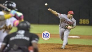 Leones rugen ante Águilas y ganan su primero en el round robin
