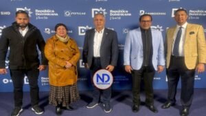 Salvador Holguín y su Grupo de Medios Hilando Fino siguen en cobertura desde Fitur