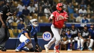 Leones y Albert Pujols a un triunfo del título beisbol de RD