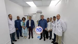 Ney Arias Lora inaugura Unidad de Tomografía y Radiografía Panorámica