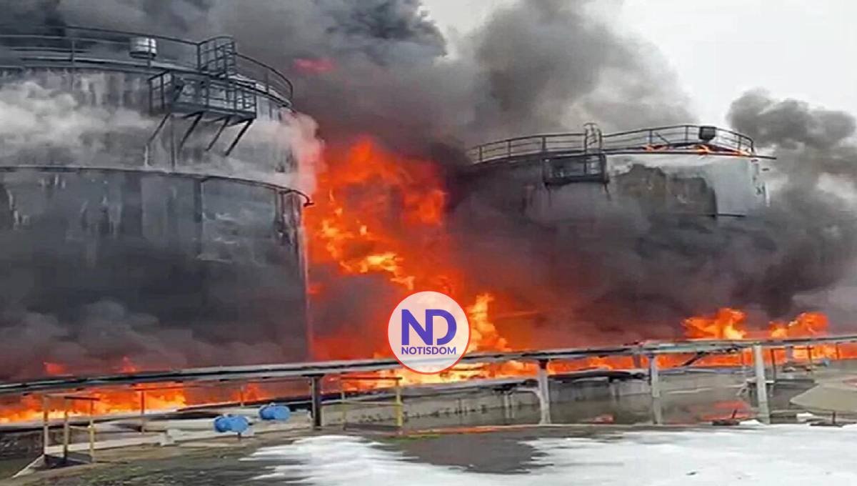 Ucrania bombardea depósito de petróleo en región rusa Sarátov