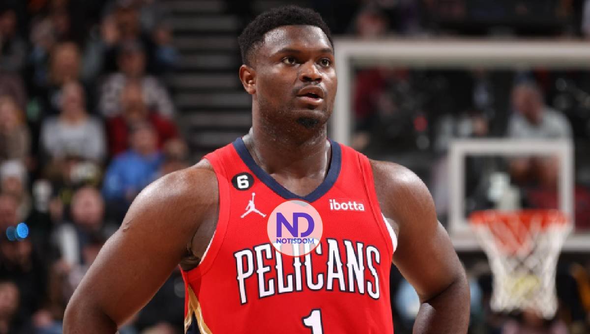 Zion Williamson suspendido por un partido por llegar tarde al avión del equipo