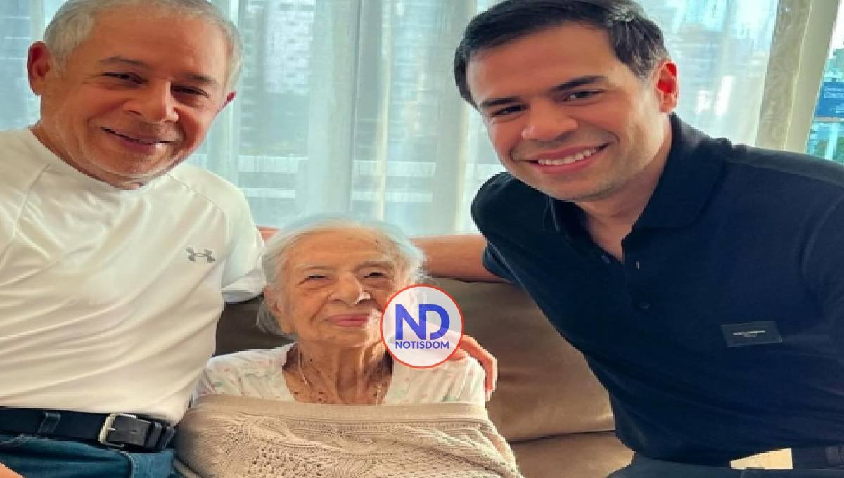 Fallece abuela de Roberto Ángel Salcedo, quien estaba en estado delicado de salud 2 Fallece abuela de Roberto Ángel Salcedo, quien estaba en estado delicado de salud