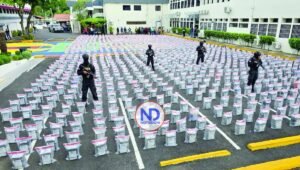 Director municipal de Bayahíbe y su hijo entre detenidos por cargamento de 9.8 kilos de cocaína