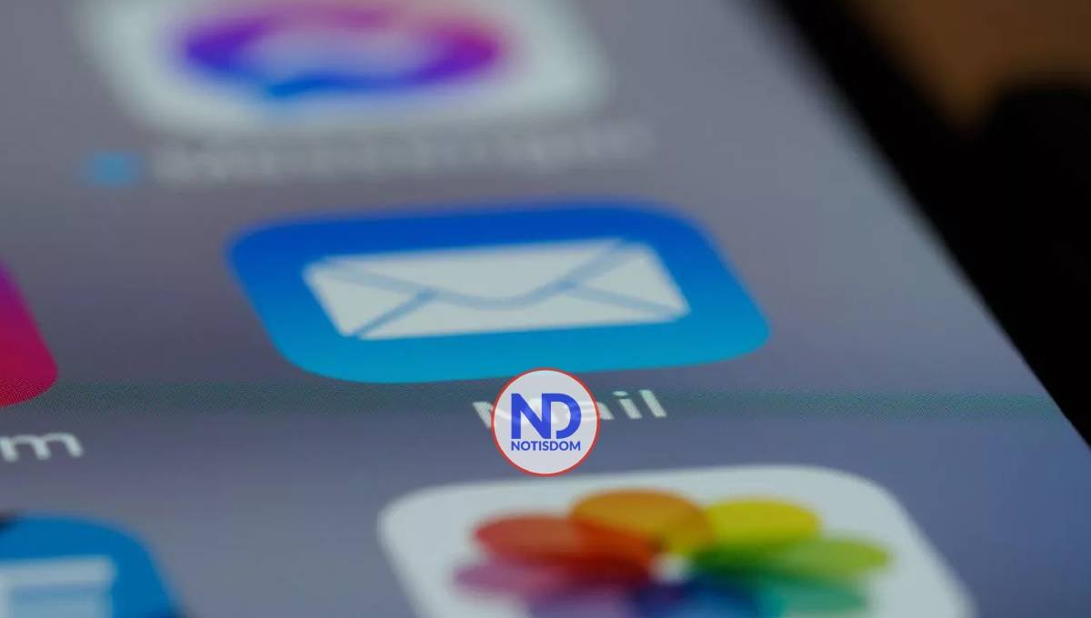 Estas son las aplicaciones más invasivas que tienes en el celular