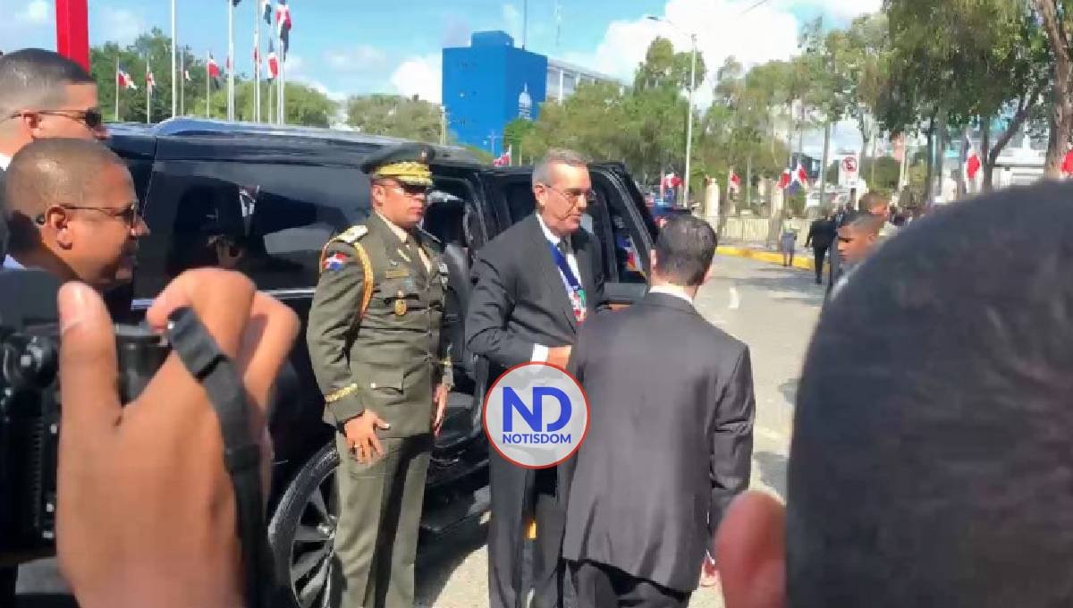 Vea aquí cómo fué recibido el Presidente RD en el Congreso