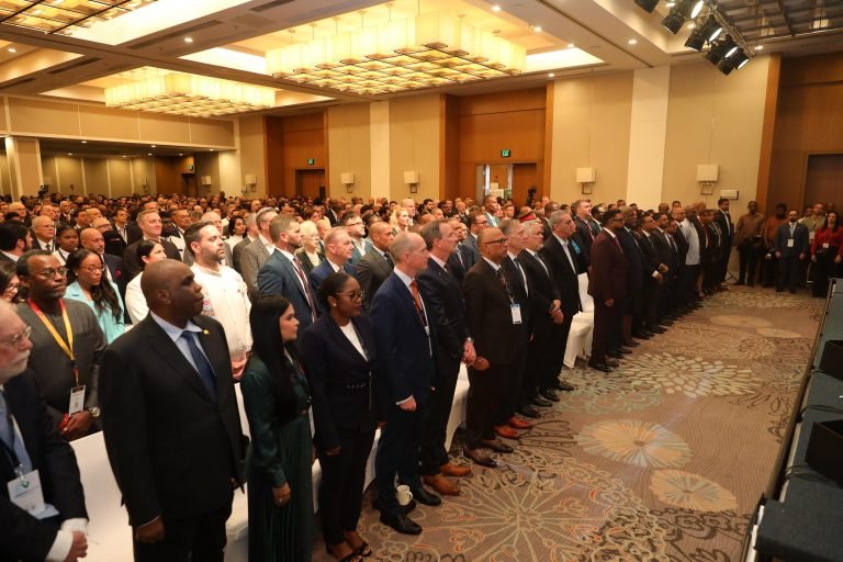 Abinader EN GUAYANA Abinader dice RD trabaja para consolidar su sector eléctrico