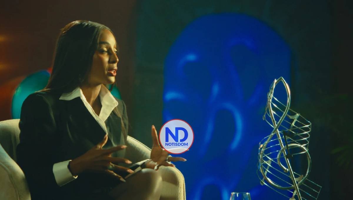 Amara La Negra se une al proyecto "Bachatas Urbanas" de La Aldea Estudio 2 Amara La Negra se une al proyecto «Bachatas Urbanas» de La Aldea Estudio