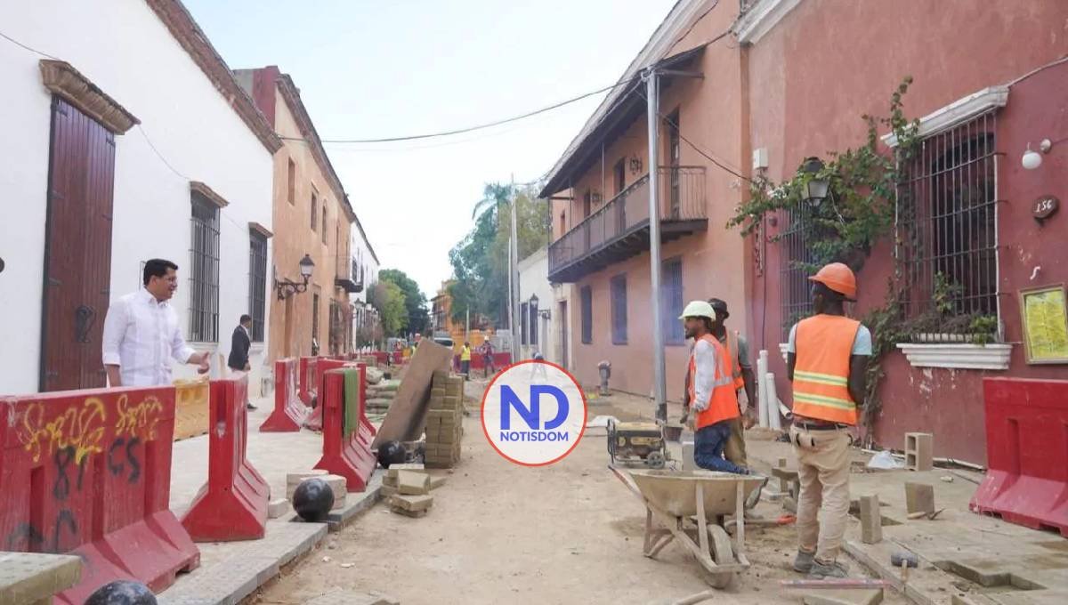 Collado da primer picazo para la reconstrucción de calles en la Ciudad Colonial 2 Collado da primer picazo para la reconstrucción de calles en la Ciudad Colonial