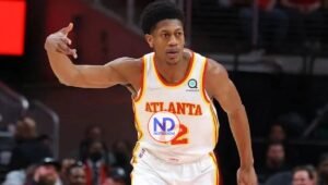 Cavaliers adquieren a De’Andre Hunter de los Hawks por Caris LeVert