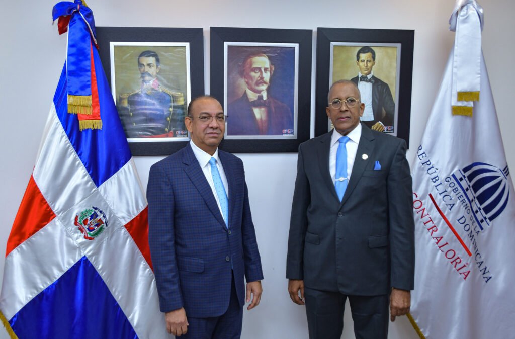 Delingne Ascencion Felix Antonio Santana Garcia Deligne Ascención pide a Contraloría realice auditoría a su gestión de 4 años y medio