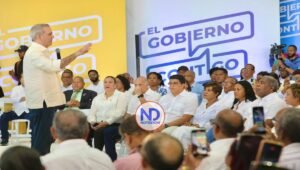 Presidente Abinader lanza el programa «El Gobierno Contigo»