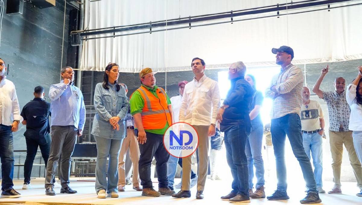 Roberto Ángel supervisa obras y se reúne con gestores culturales de Santiago, SDE y PP