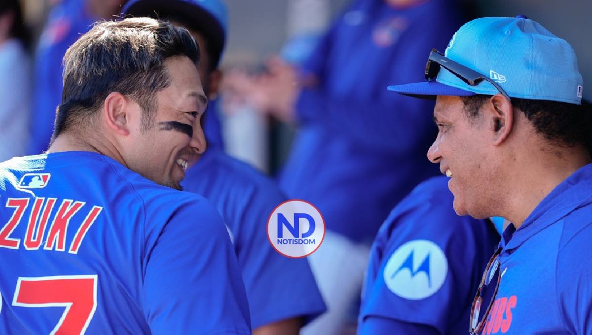 Sammy Sosa regresa dugout de Chicago Cubs 21 años después