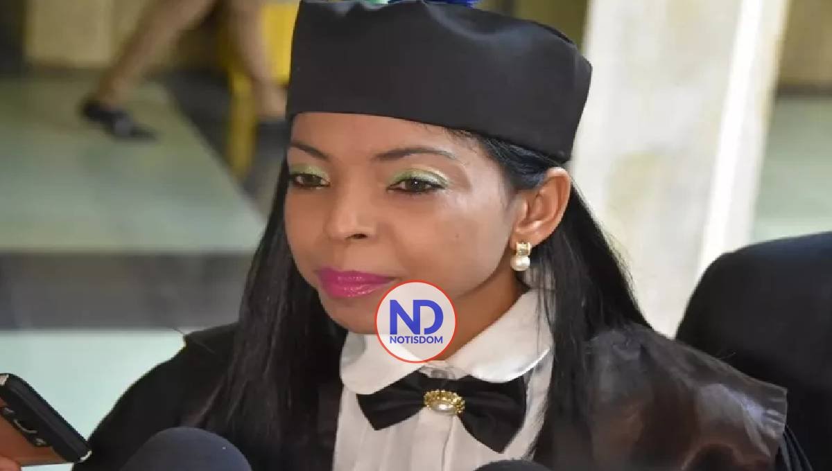 Fiscales saludan designación Yeni Berenice Reynoso como procuradora general