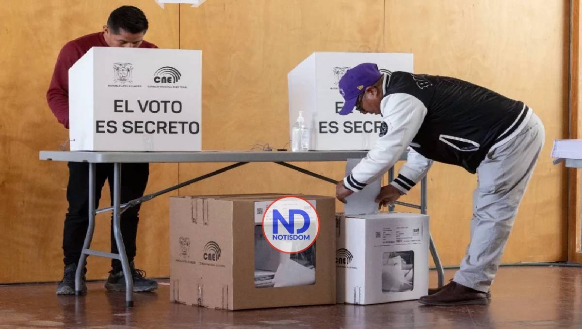 Se inicia la votación en la jornada de elecciones generales de Ecuador
