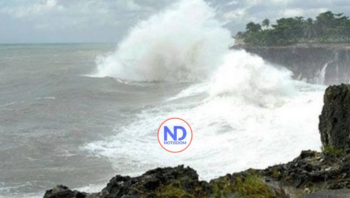 Indomet alerta oleaje peligroso ha incrementado su altura en RD