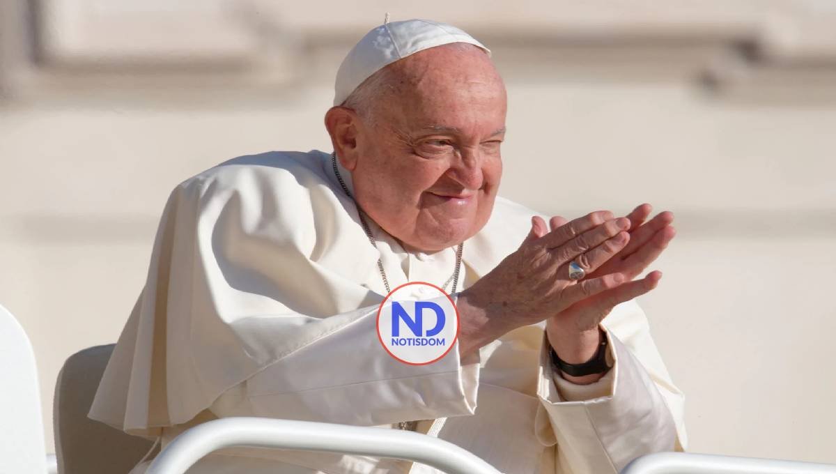 El papa dice que aún necesita tratarse la bronquitis y agradece el cuidado de los médicos