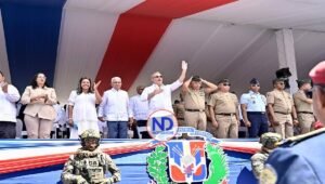 Presidente encabeza desfile por 181 años de batalla 19 de marzo