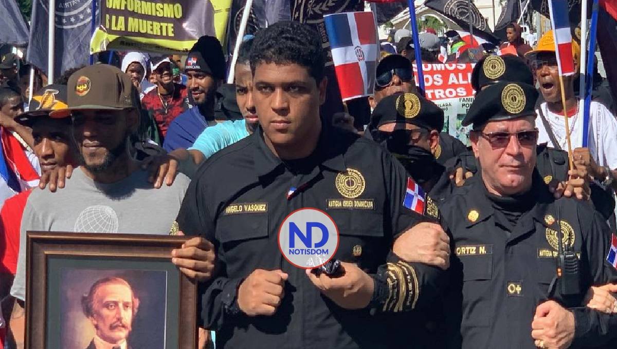 La Antigua Orden Dominicana irá ahora contra el Palacio Nacional