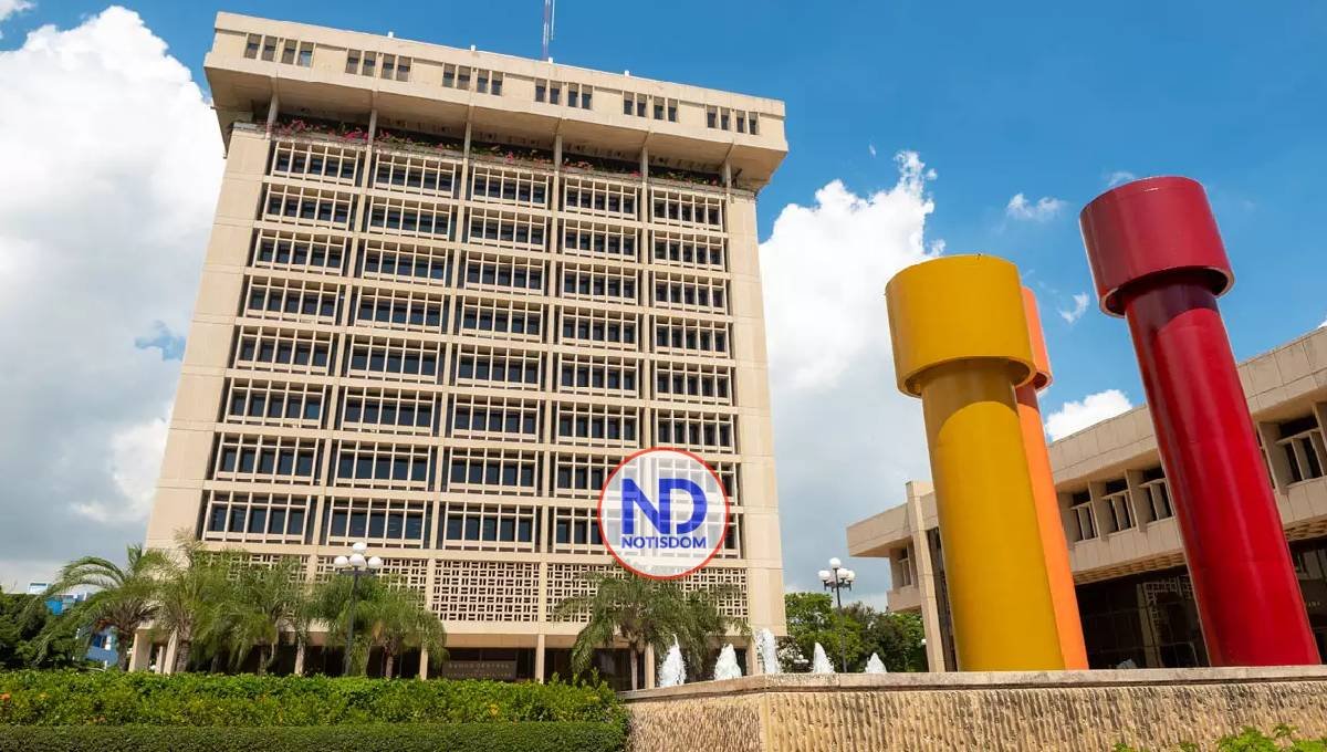 BCRD anuncia la circulación de los billetes RD$100 y RD$200 2024 2 BCRD anuncia la circulación de los billetes RD$100 y RD$200 2024