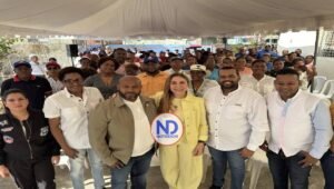 Carolina Mejía cumple las promesas hechas a comunitarios de Los Peralejos