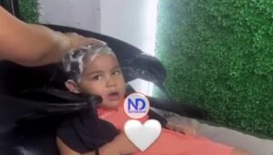 Como buena dominicana, Cattleya va al salón, da pelo y termina con un tubi