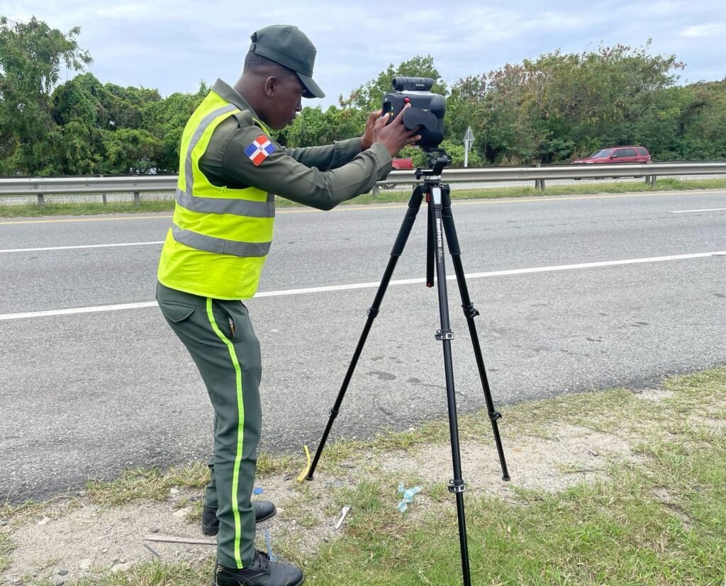 Digesett 8 Digesett pone en funcionamiento radares digitales para controlar velocidad